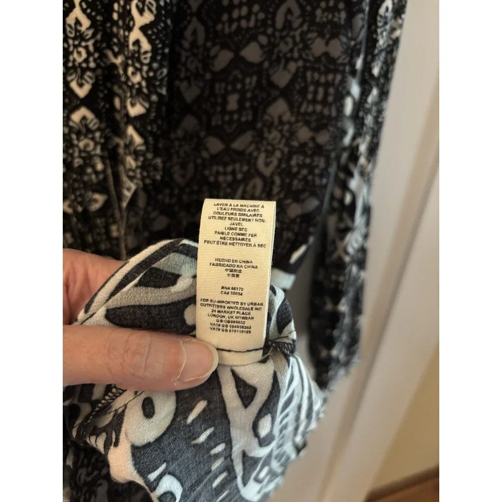 Free People Size 6 Black White Boho Tunic Dress Long Sleeve Keyhole Top